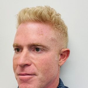 Meet your Posher, Eric